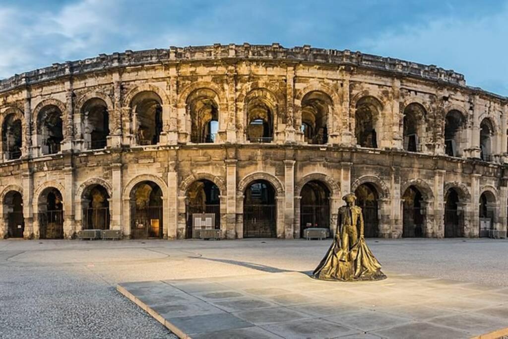 Le Studio D'Auguste- Coeur De Nimes-Chaleureux-Emplacement Ideal Exterior photo