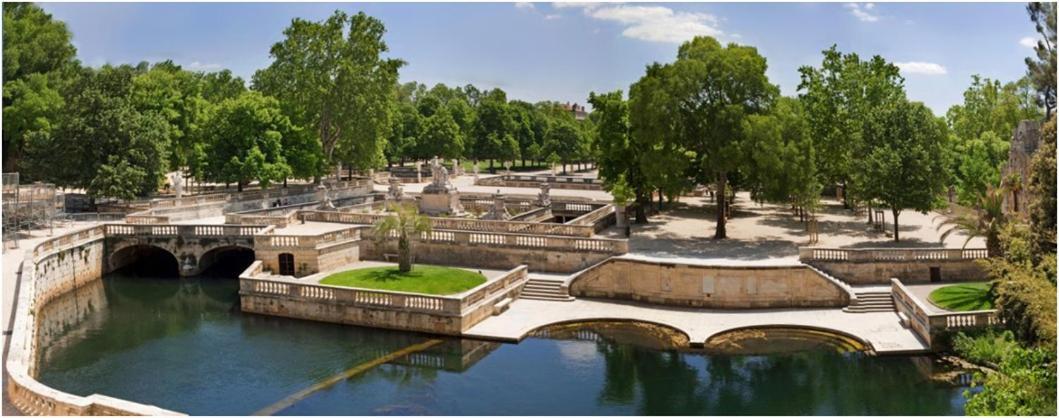 Le Studio D'Auguste- Coeur De Nimes-Chaleureux-Emplacement Ideal Exterior photo
