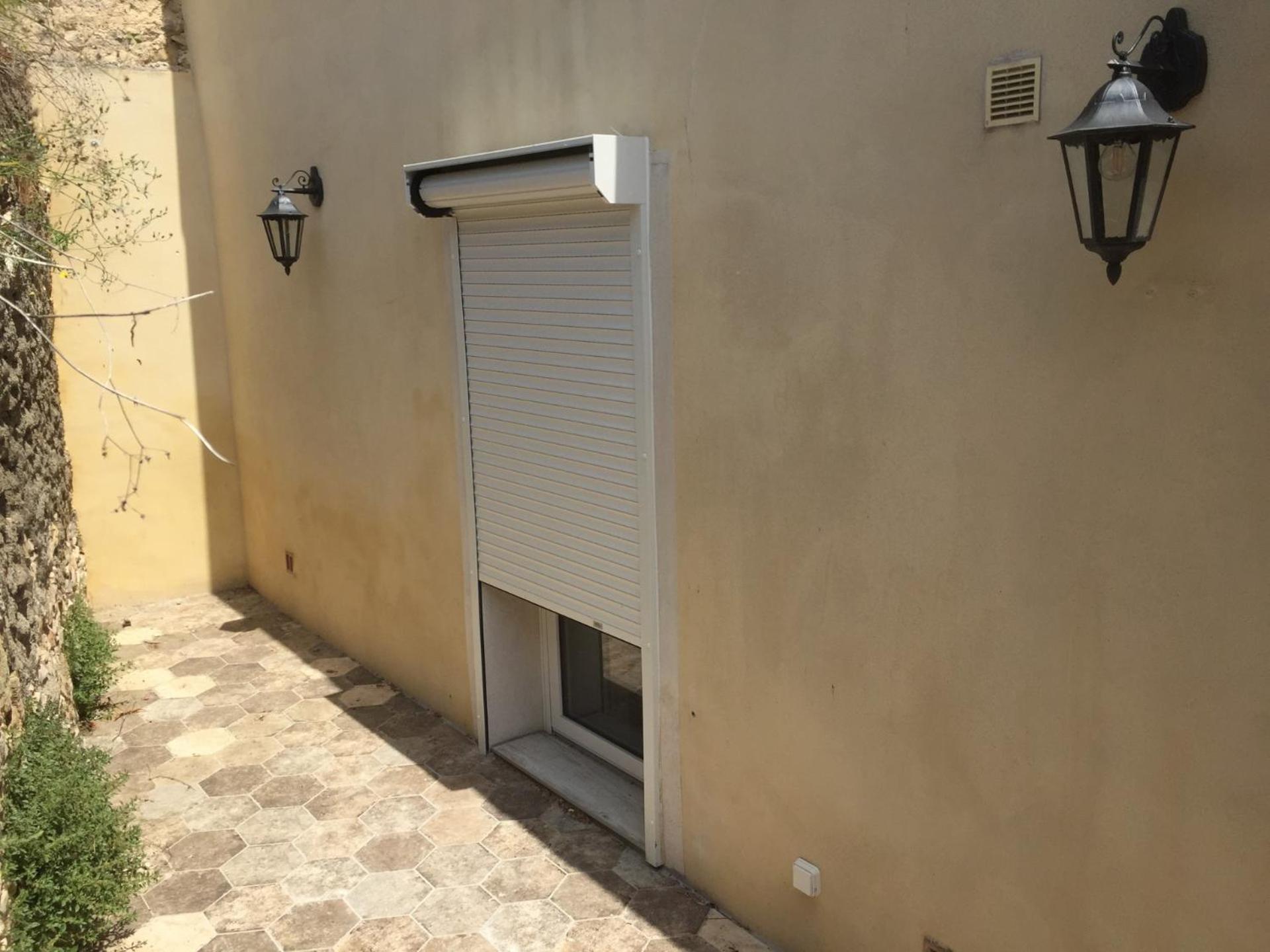 Le Studio D'Auguste- Coeur De Nimes-Chaleureux-Emplacement Ideal Exterior photo